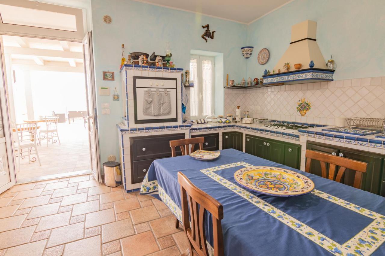 B&B Ottocento Sul Mare Nizza di Sicilia Buitenkant foto