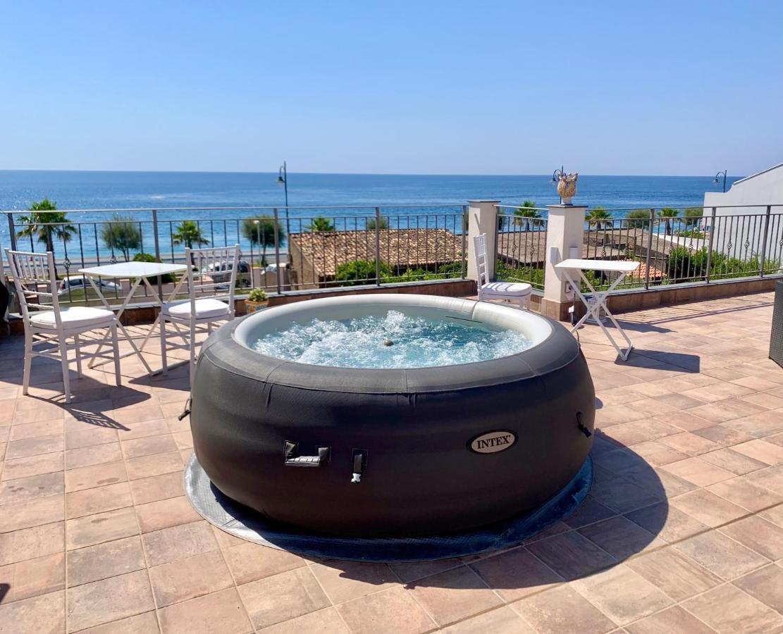 B&B Ottocento Sul Mare Nizza di Sicilia Buitenkant foto