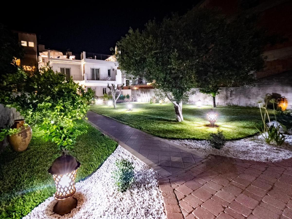 B&B Ottocento Sul Mare Nizza di Sicilia Buitenkant foto