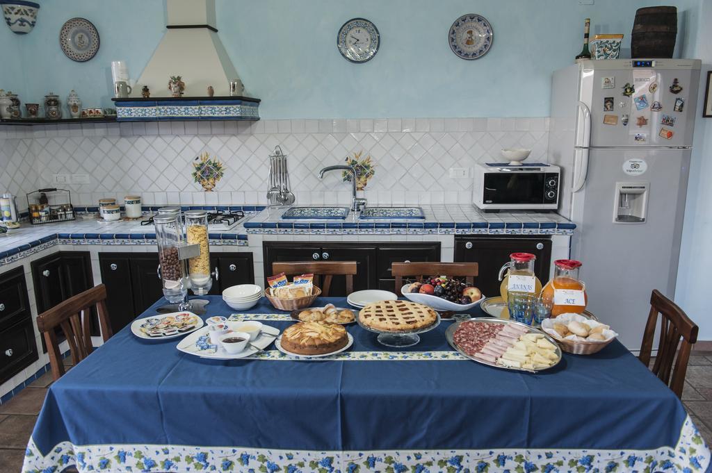 B&B Ottocento Sul Mare Nizza di Sicilia Buitenkant foto